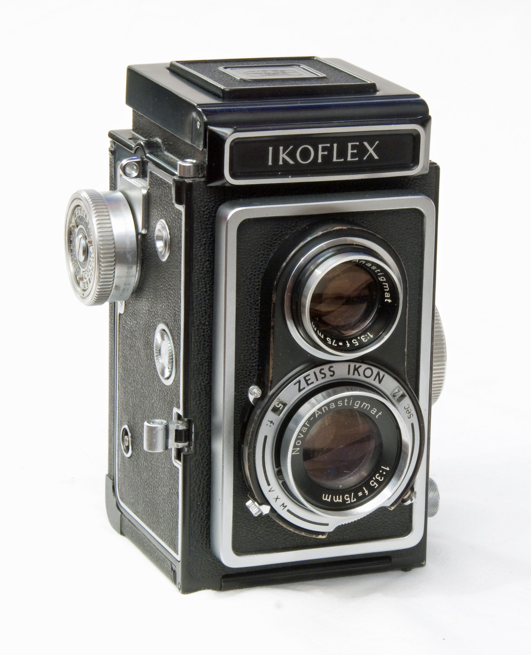 ZEISS IKON IKOFLEX Ib (856/16)